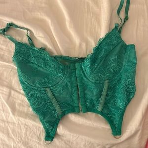 Green top princess Polly